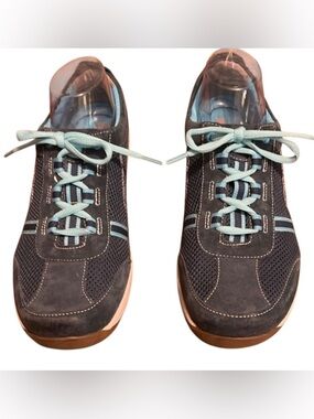 Dansko Helen Sporty Casual
Sneaker Lace Up Shoes Blue suede